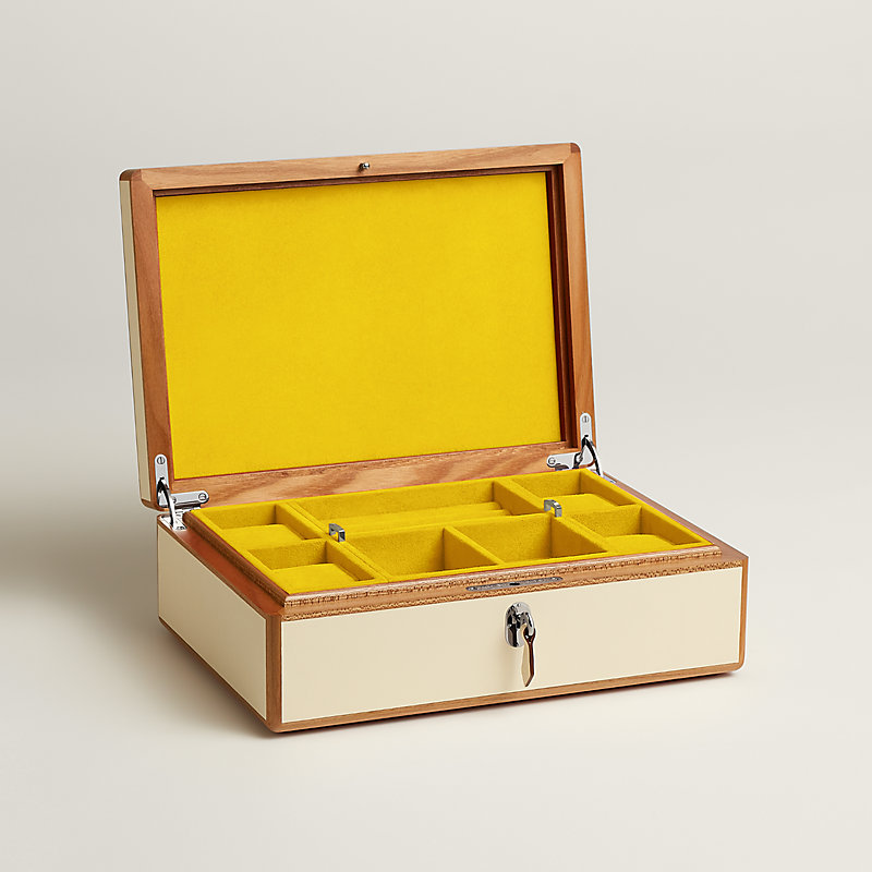 HERMES ゴールドカフリンクス オリジナルボックス付き HERMES ゴールドカフリンクス オリジナルボックス付き